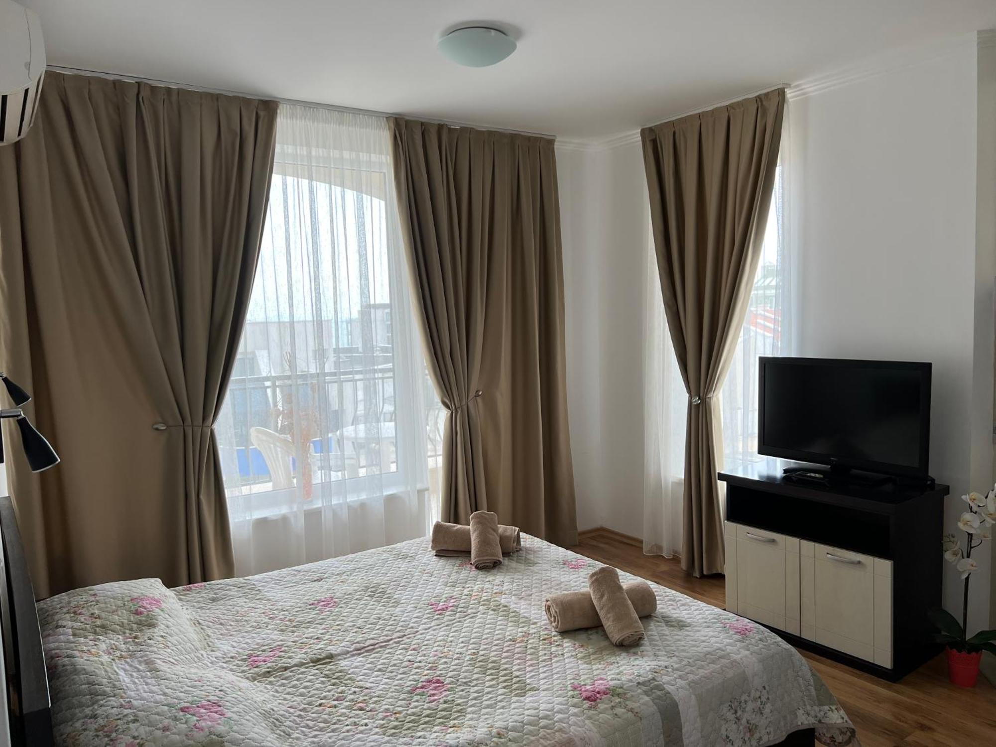 Antorini Apartments Sveti Vlas Buitenkant foto