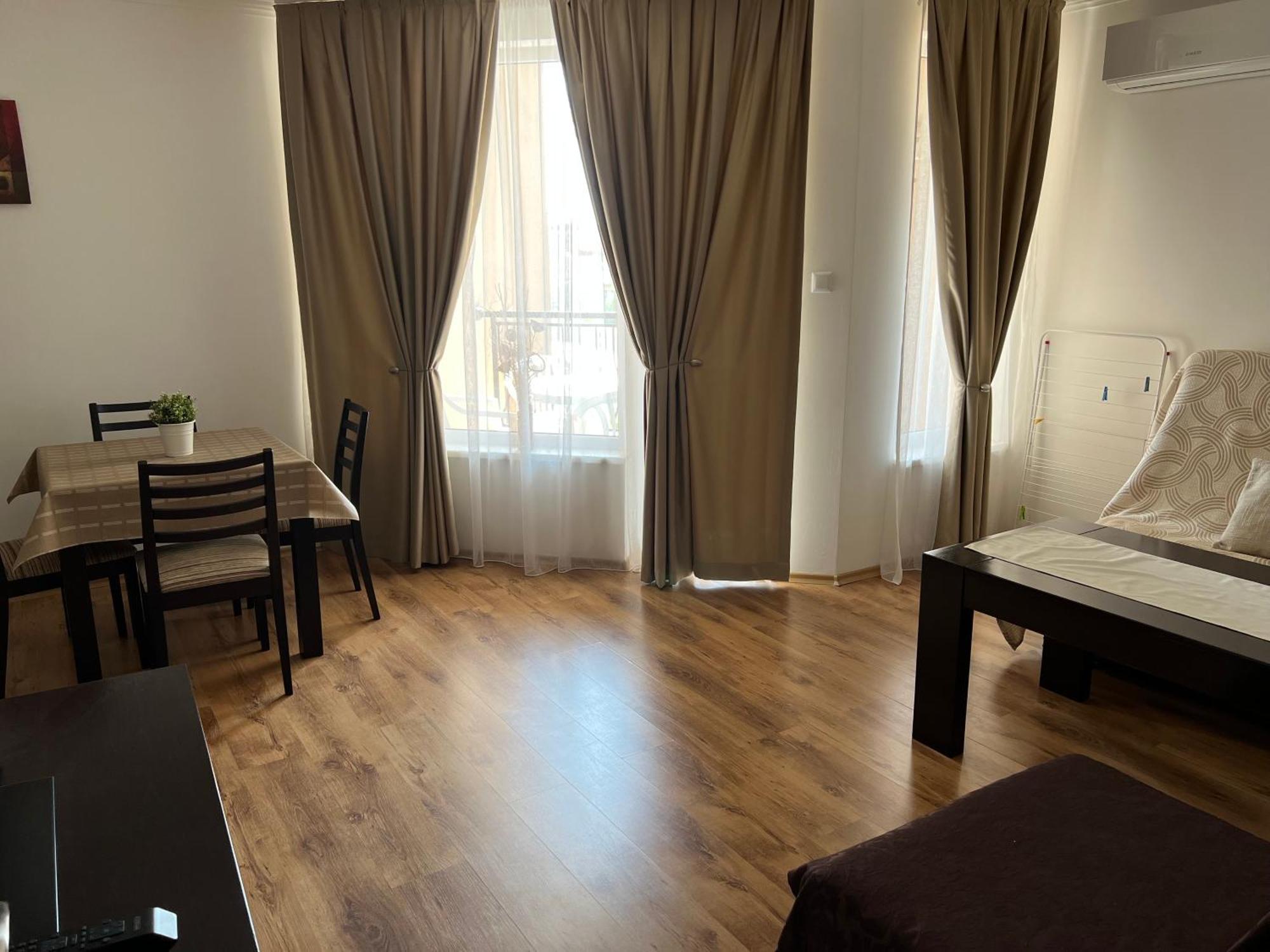 Antorini Apartments Sveti Vlas Buitenkant foto