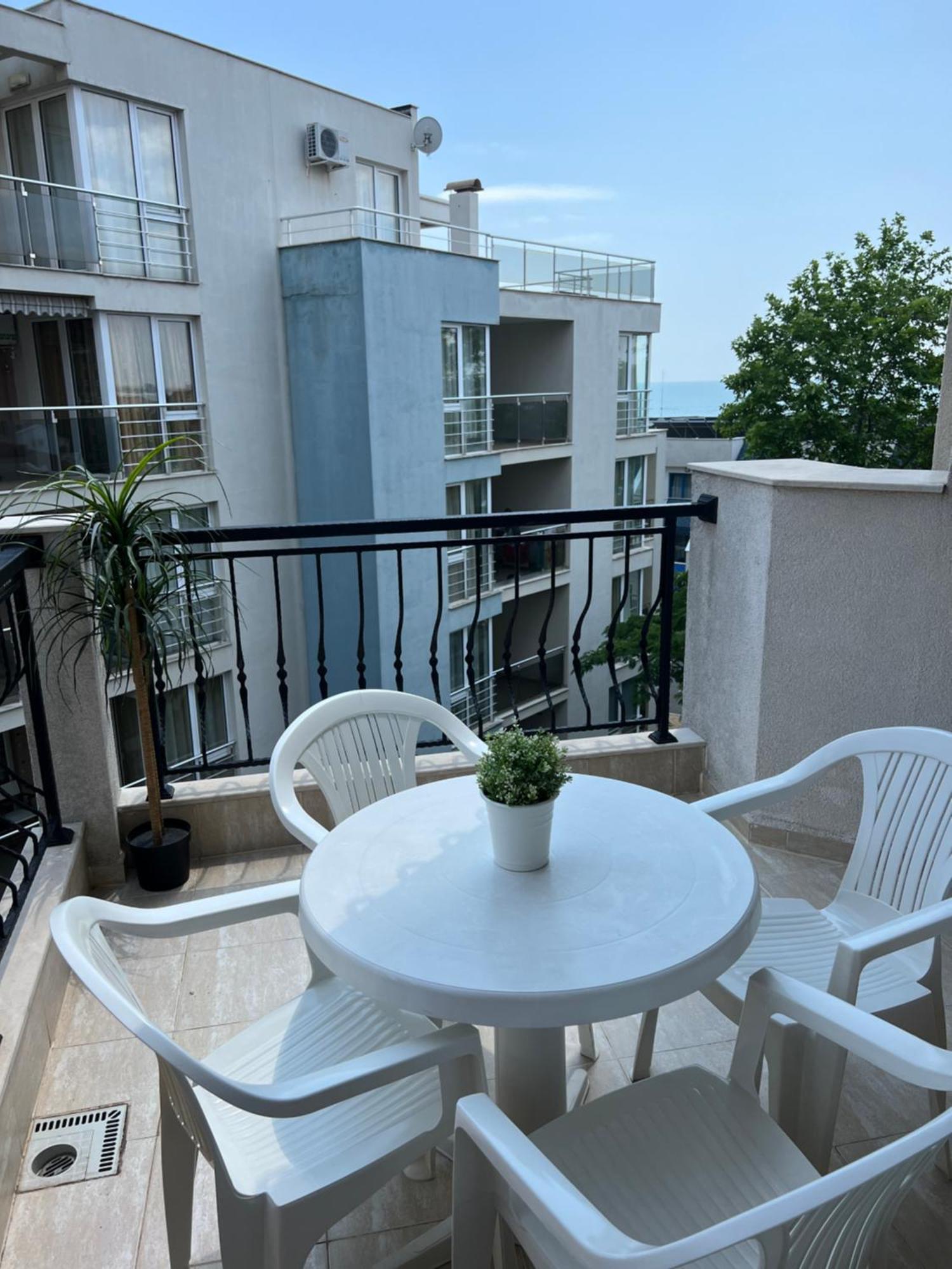 Antorini Apartments Sveti Vlas Buitenkant foto