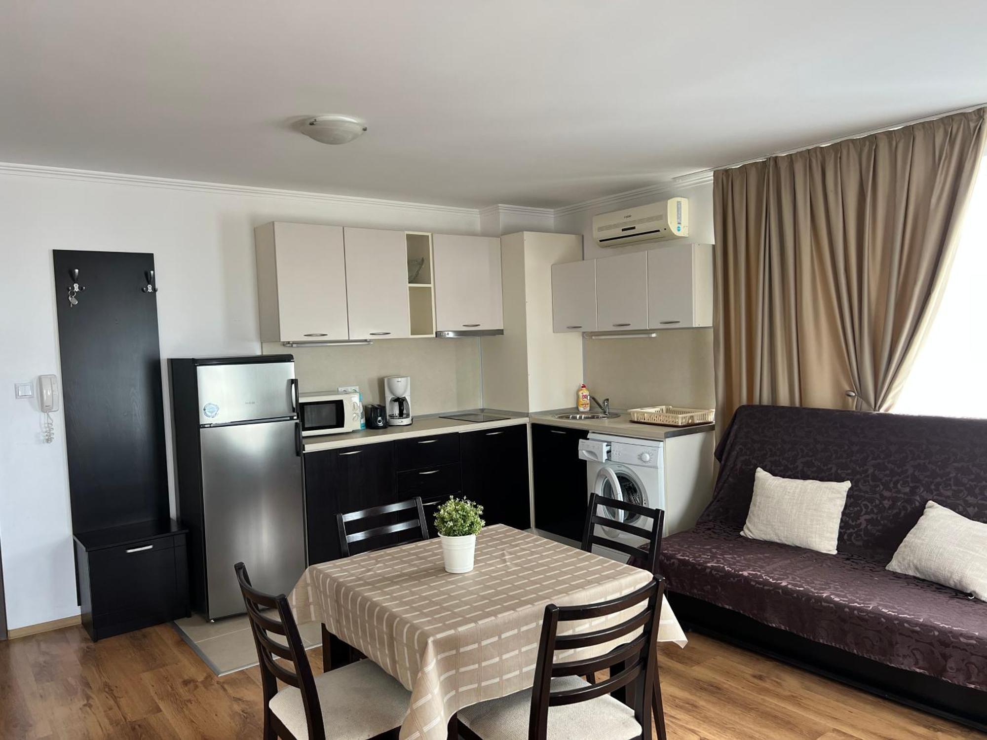 Antorini Apartments Sveti Vlas Buitenkant foto