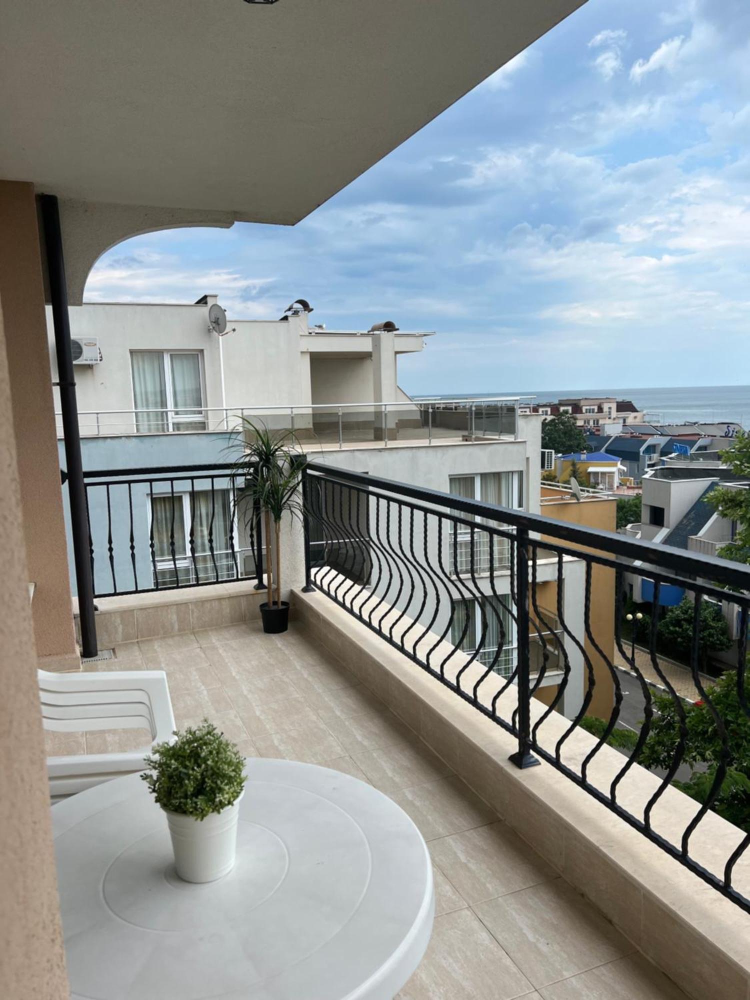 Antorini Apartments Sveti Vlas Buitenkant foto