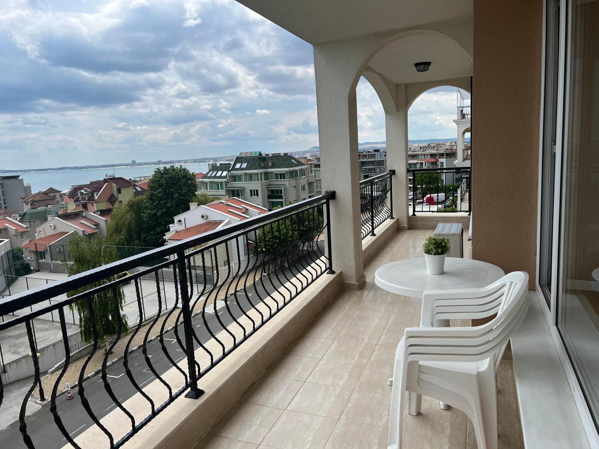 Antorini Apartments Sveti Vlas Buitenkant foto
