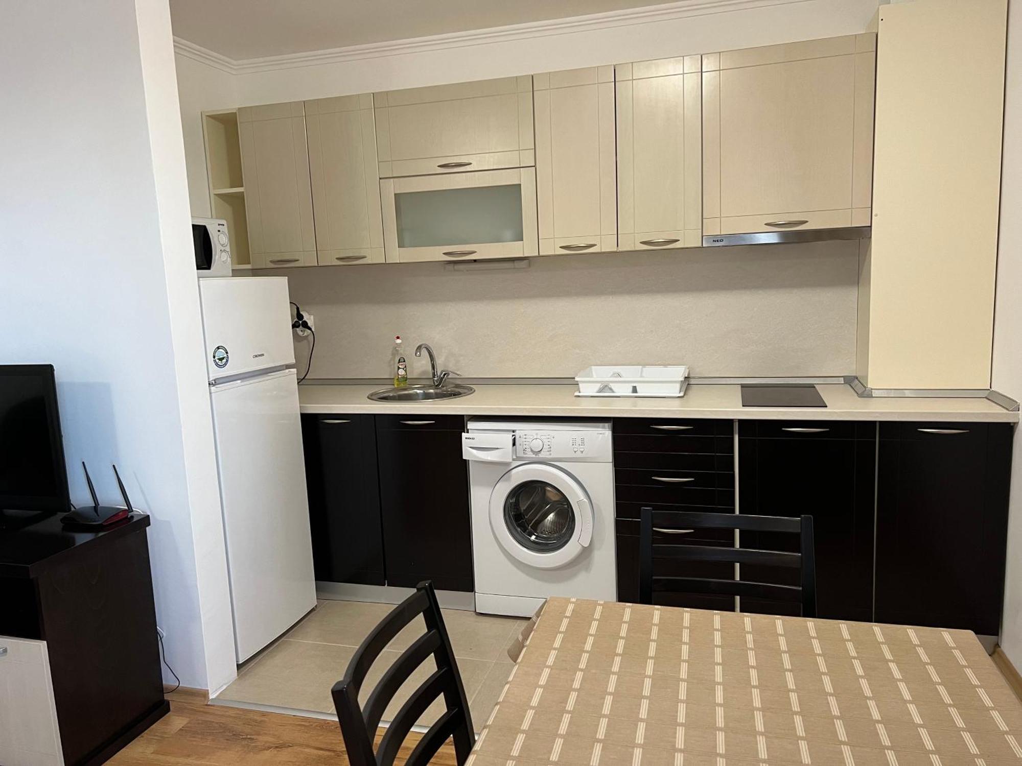 Antorini Apartments Sveti Vlas Buitenkant foto