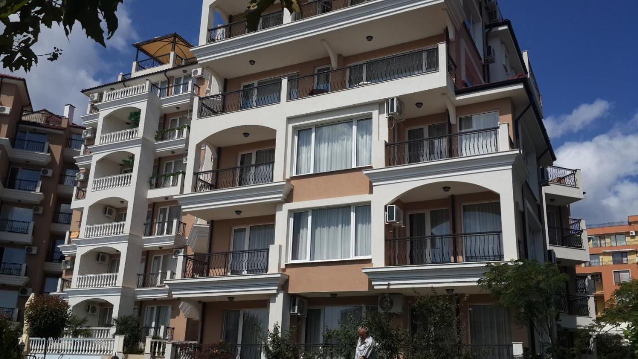 Antorini Apartments Sveti Vlas Buitenkant foto